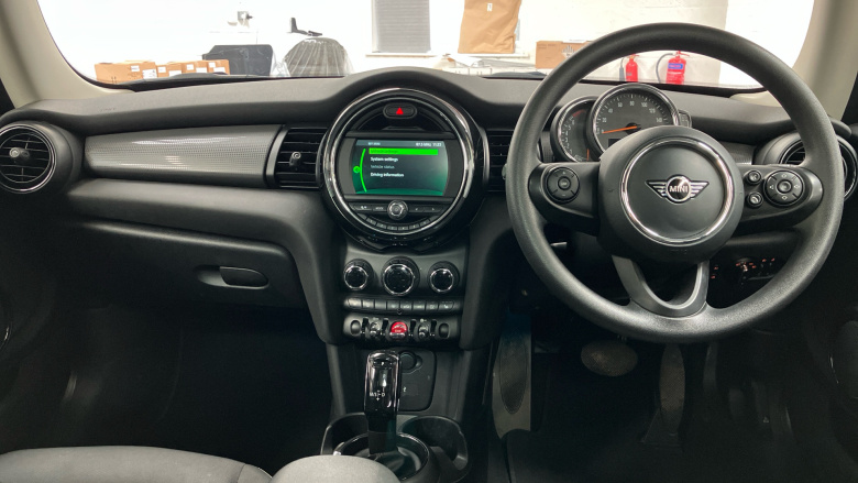 MINI Hatchback 1.5 Cooper Classic II 3dr Auto Petrol Hatchback